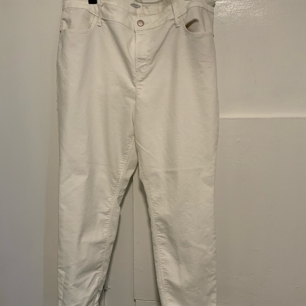 Old Navy White skinny jeans